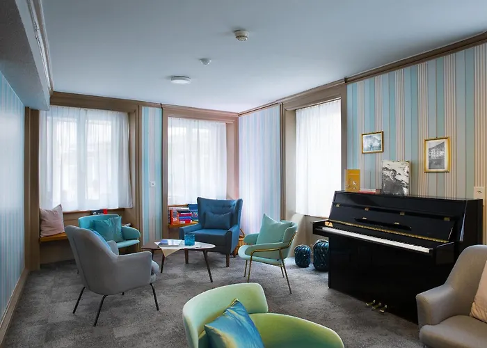 Krone By B-smart Hotel